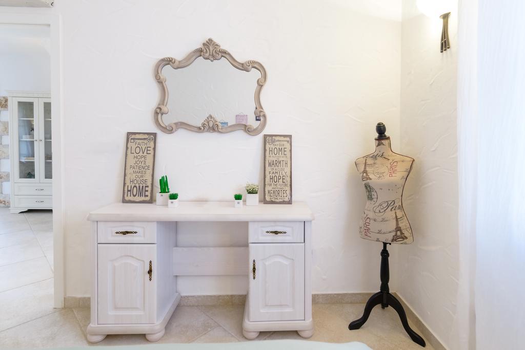 Villa Rajski Dvori Sveti Lovreč Pazenatički Екстериор снимка